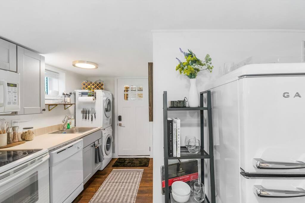 Lilac In Law, Picturesque Lower Unit Seattle Exterior foto